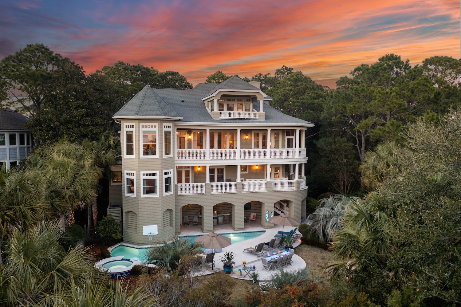 Exterior of 126 Flyway - Kiawah Island