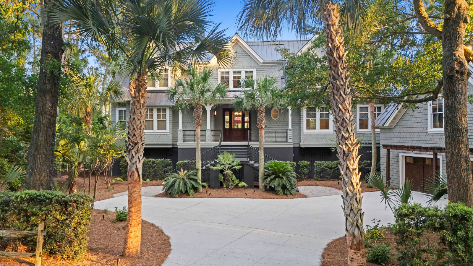 front exterior of 181 Bull Thistle, a charleston coast vacation rental