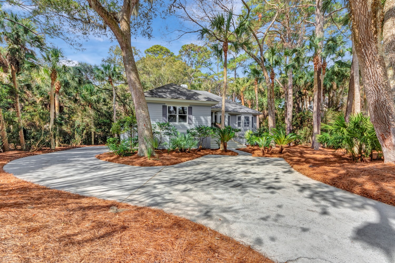Exterior of 2638 Seabrook Island Road