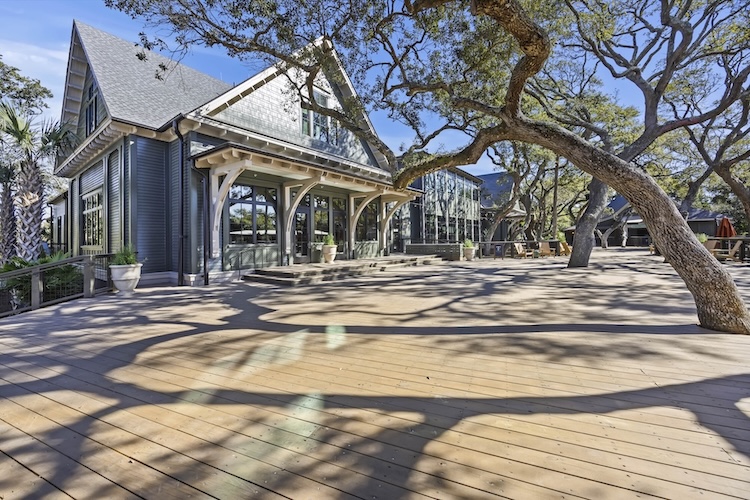 Night Heron Park, Treehouse Activity Center